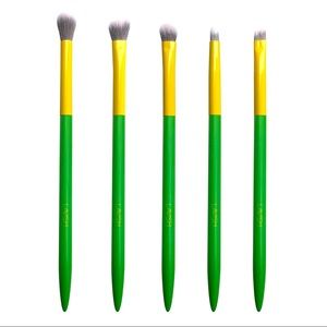 Lavish 5 piece brush set